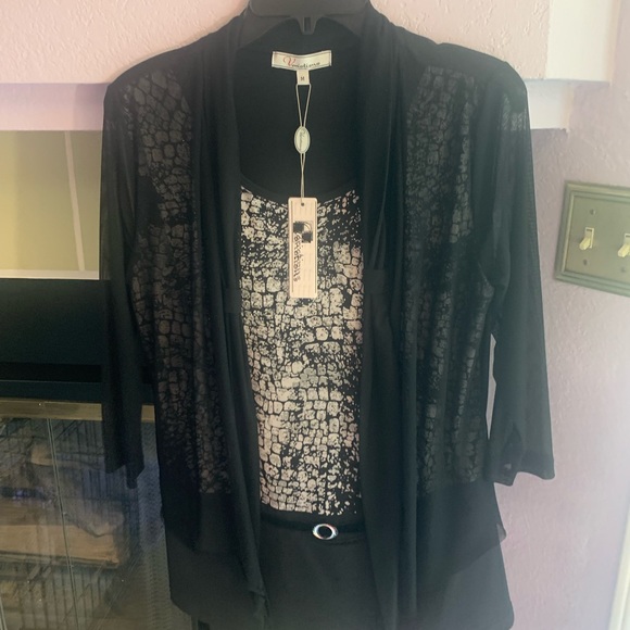 🖤 Variations Dressy Top (Medium) NWT 🖤 - Picture 2 of 12